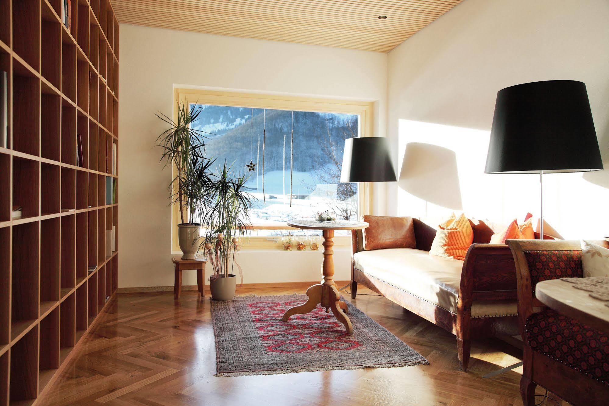 Hotel Krone In Au Au (Vorarlberg) Eksteriør billede