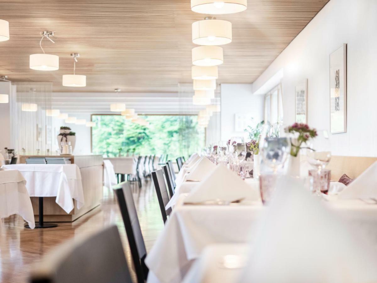 Hotel Krone In Au Au (Vorarlberg) Eksteriør billede