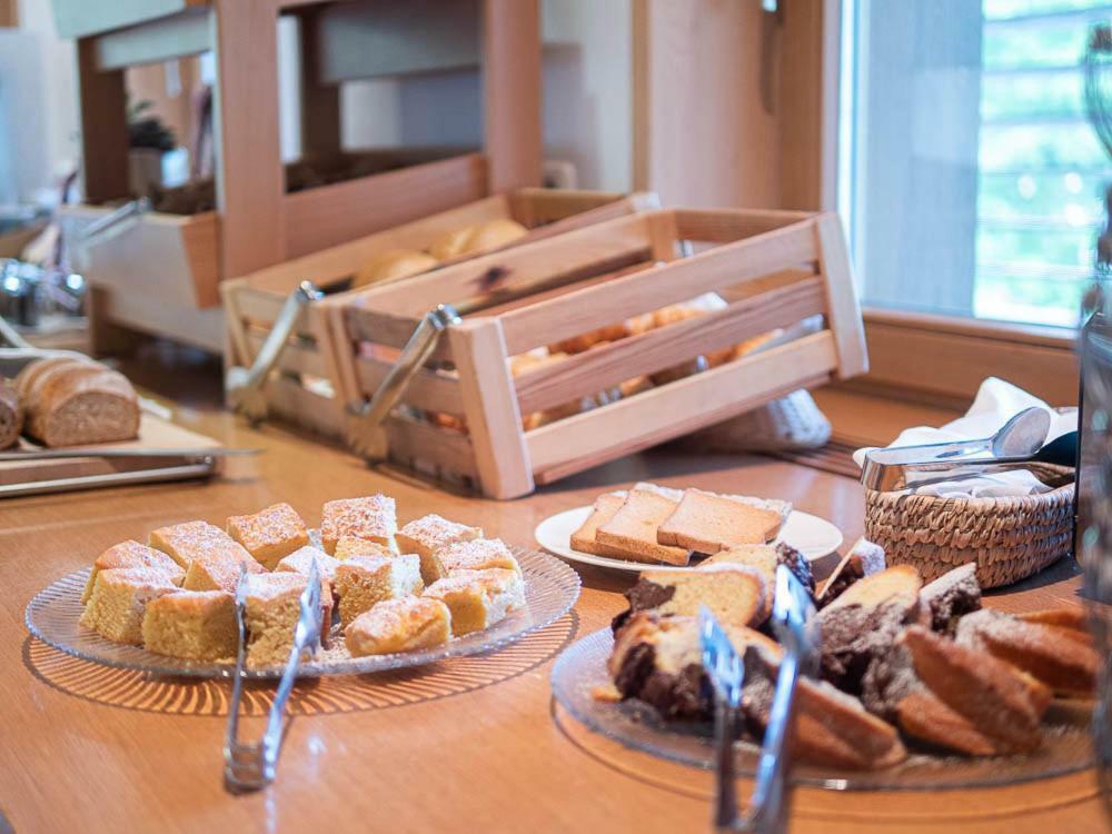 Hotel Krone In Au Au (Vorarlberg) Eksteriør billede